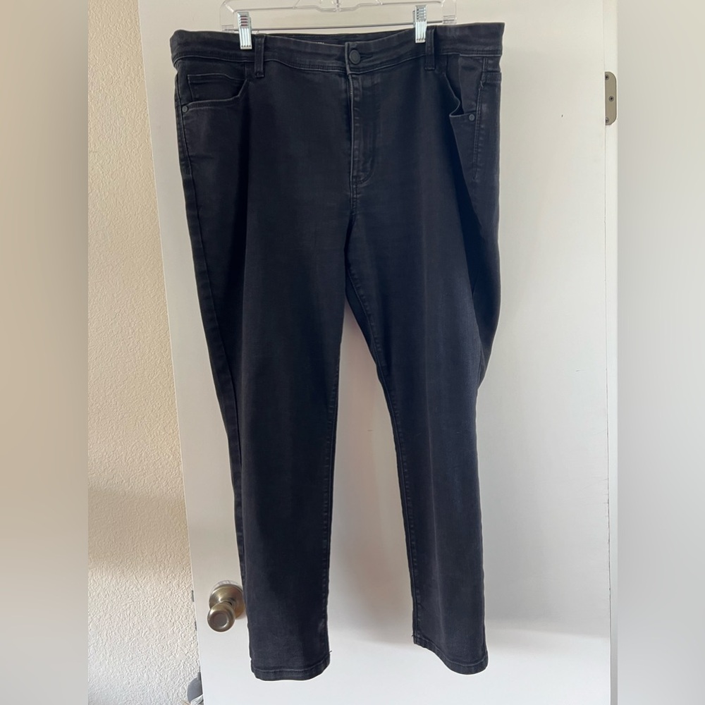 Black Simply Vera Wang Skinny jeans, 20WS